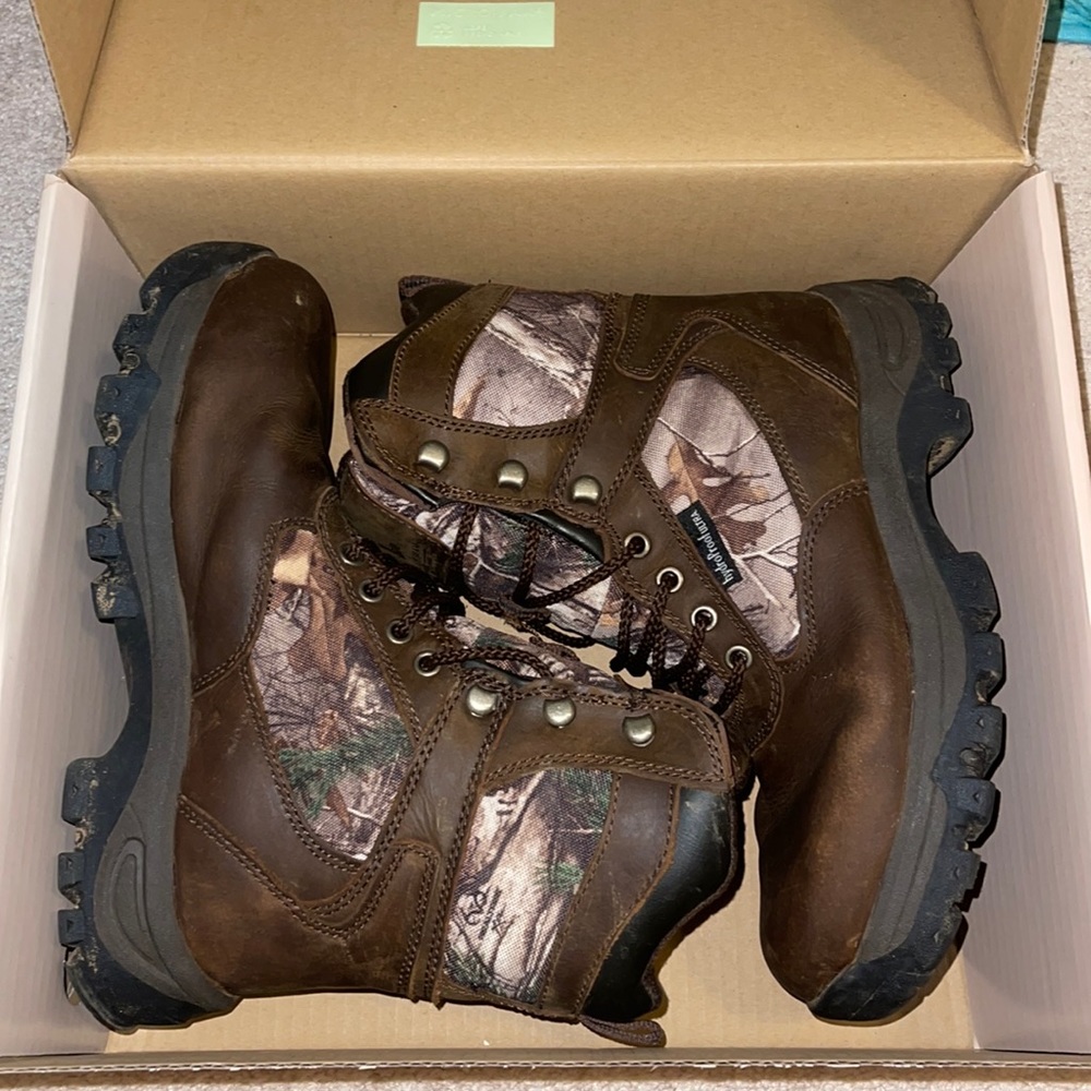 Field and Stream Youth Woodsman Boots✨